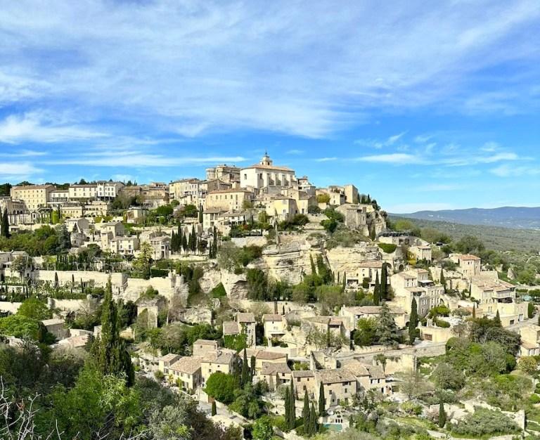 Gordes Town