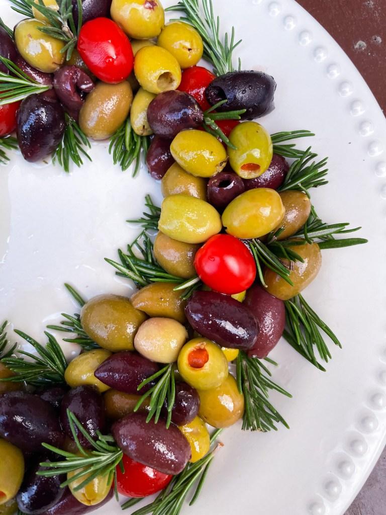 Olive Wreath | Christmas Party Appetizer