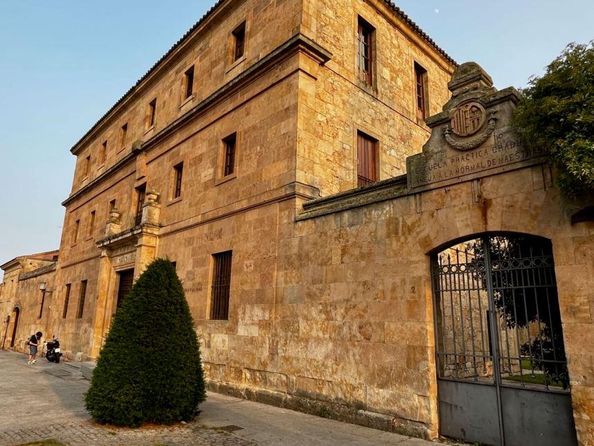 Universidad de Salamanca, Mama Ía blog