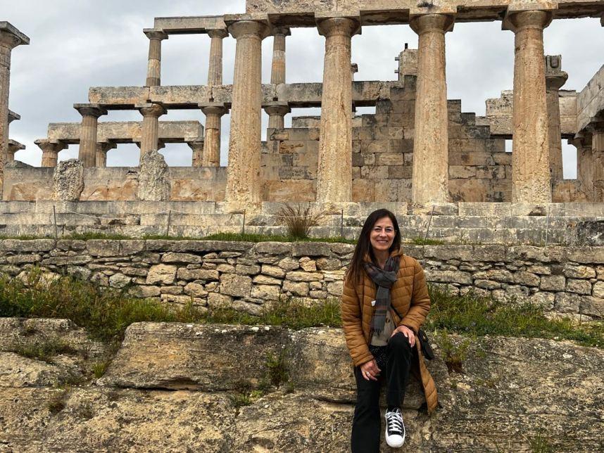 Aegina, Mama Ía blog