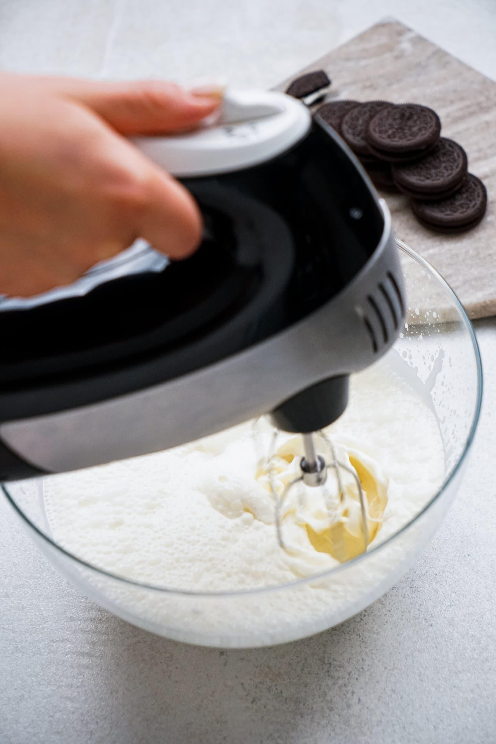 electric hand mixer whipping