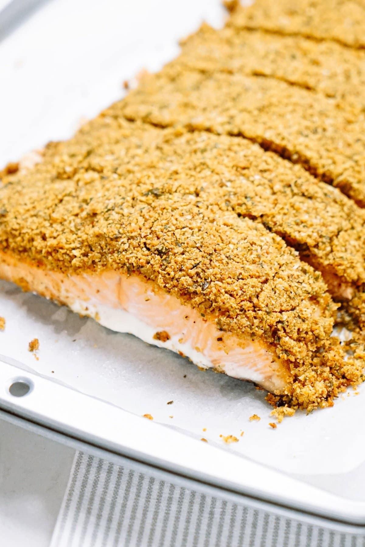 baked salmon with garlic parmesan breadcrumbs