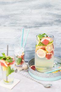 DRINKS: White Wine Sangria - Super Summer Cooling!