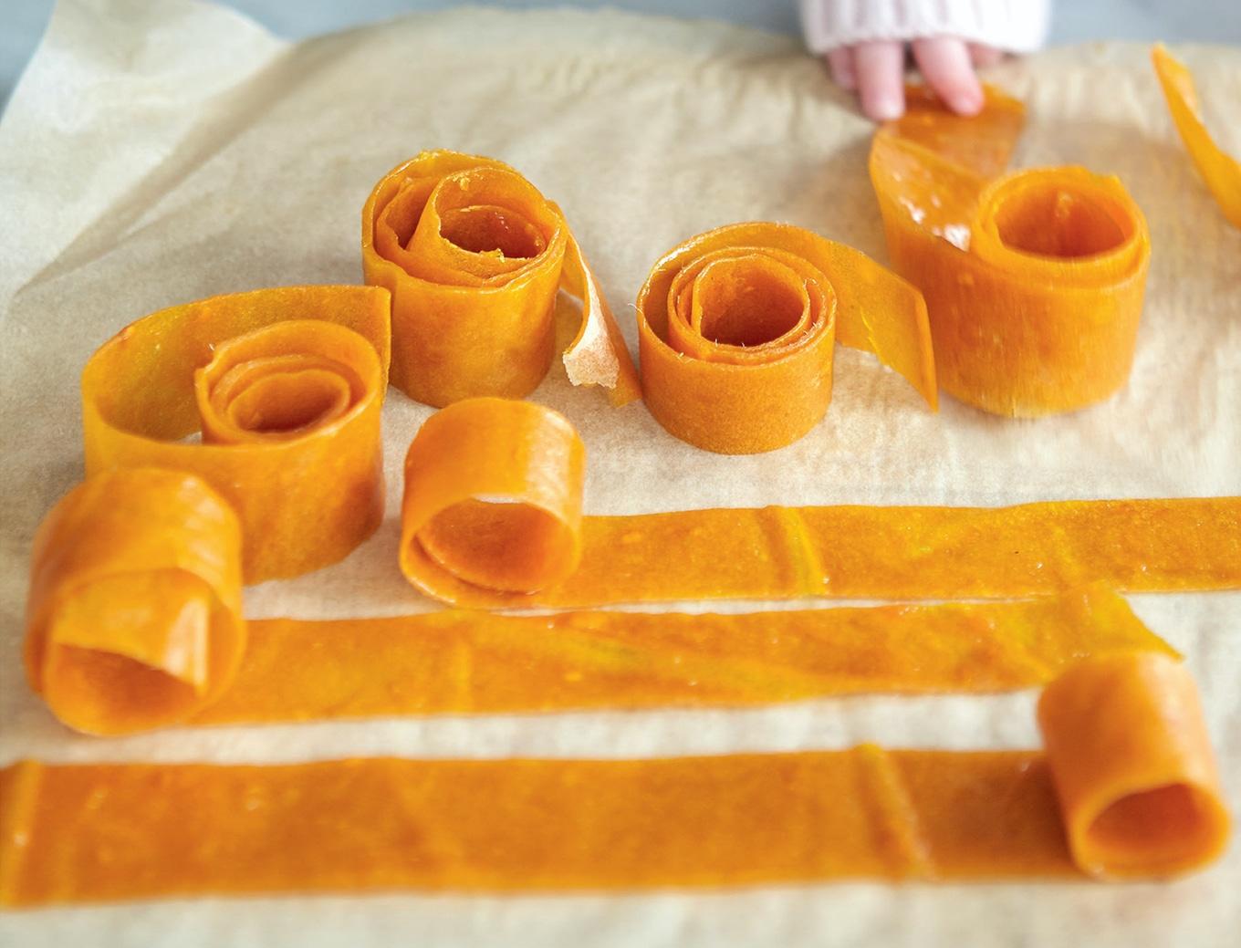 VegNews.MangoRollUps