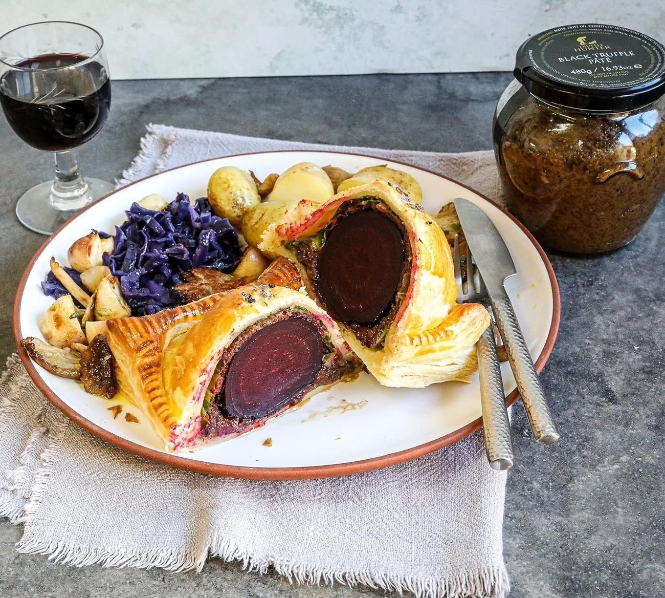VegNews.trufflesandbeetwellington.