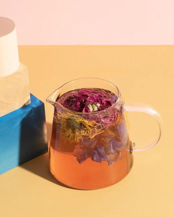 the Qi Daily Ritual Set - glass tea pitcher