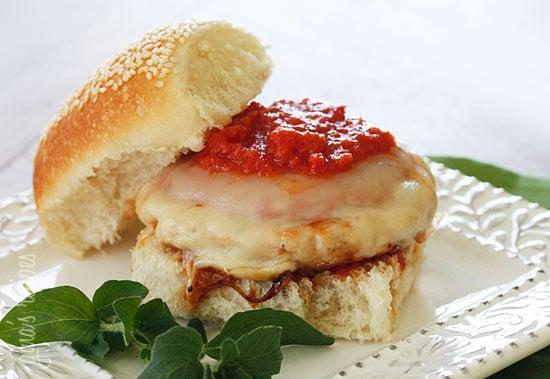 Chicken Parmesan Burgers are so easy, the perfect 10 minute recipe for weekday lunch or dinners!
